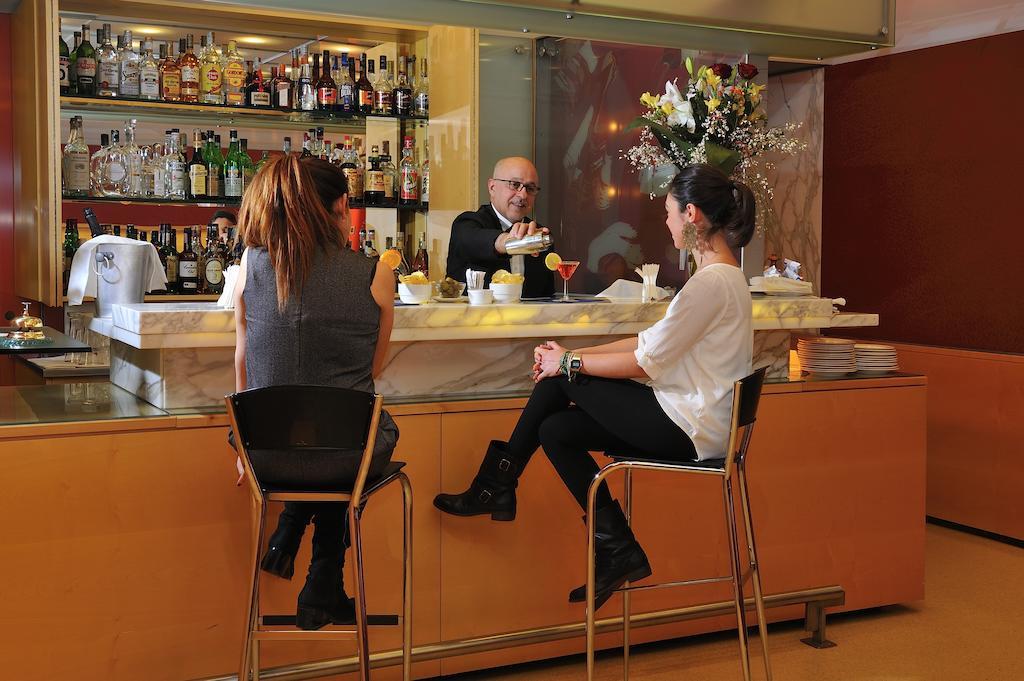 Ariosto Hotel Milaan Buitenkant foto